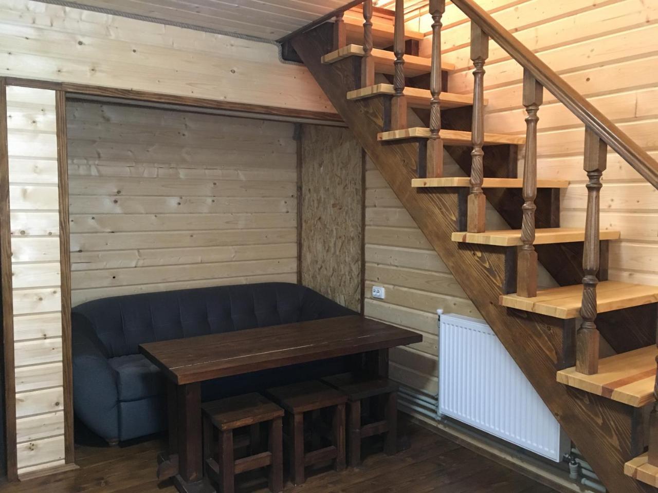 Guest House Kaspiy Bukovel Bagian luar foto